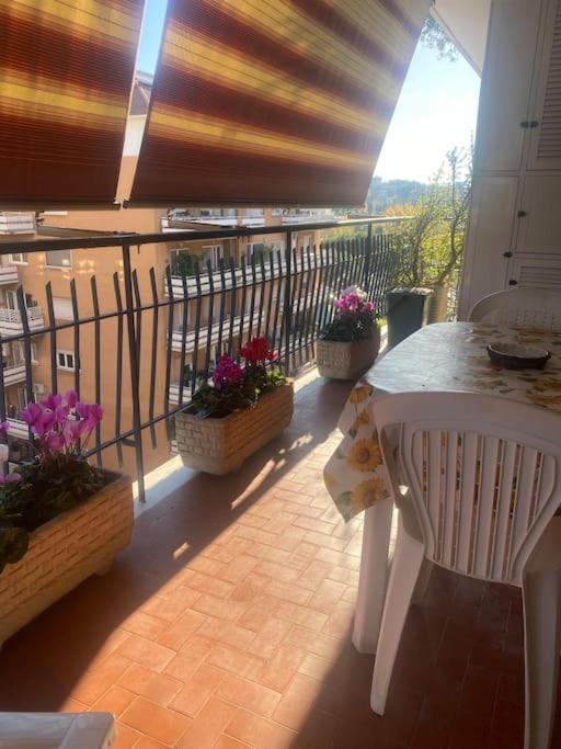 Apartment Golden Valley House 4-8 Pax - Box Auto Metro B1 Conca D'oro Treno Val D'ala Rom