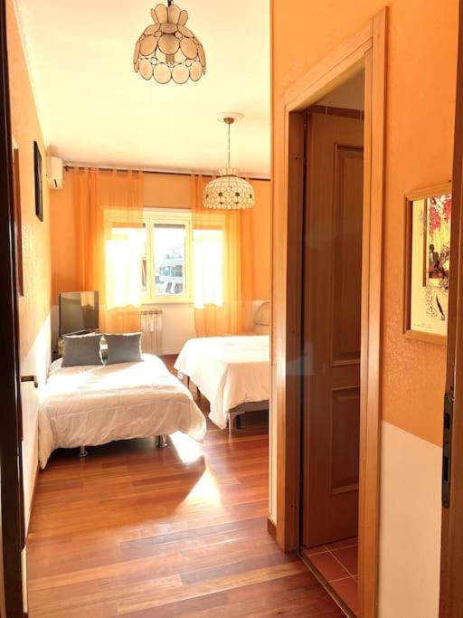 Golden Valley House 4-8 Pax - Box Auto Metro B1 Conca D'oro Treno Val D'ala Rom