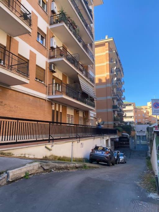 Golden Valley House 4-8 Pax - Box Auto Metro B1 Conca D'oro Treno Val D'ala Apartment Rom